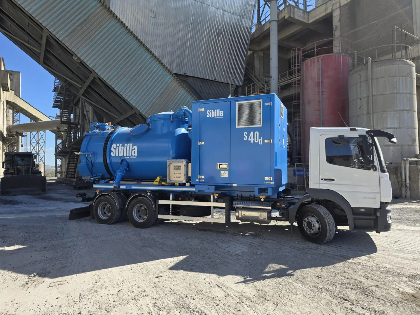 SIBILIA S40 Diesel: Neue Lieferung an ein Zementwerk 
